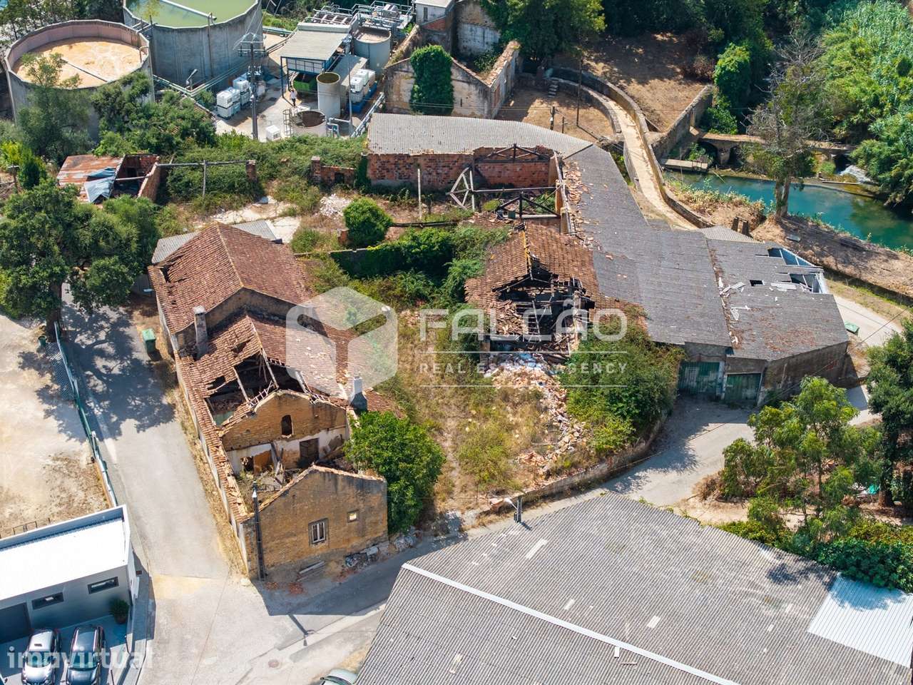 Moradia para Restaurar T7 Venda em Rio Maior,Rio Maior - Grande imagem: 3/41