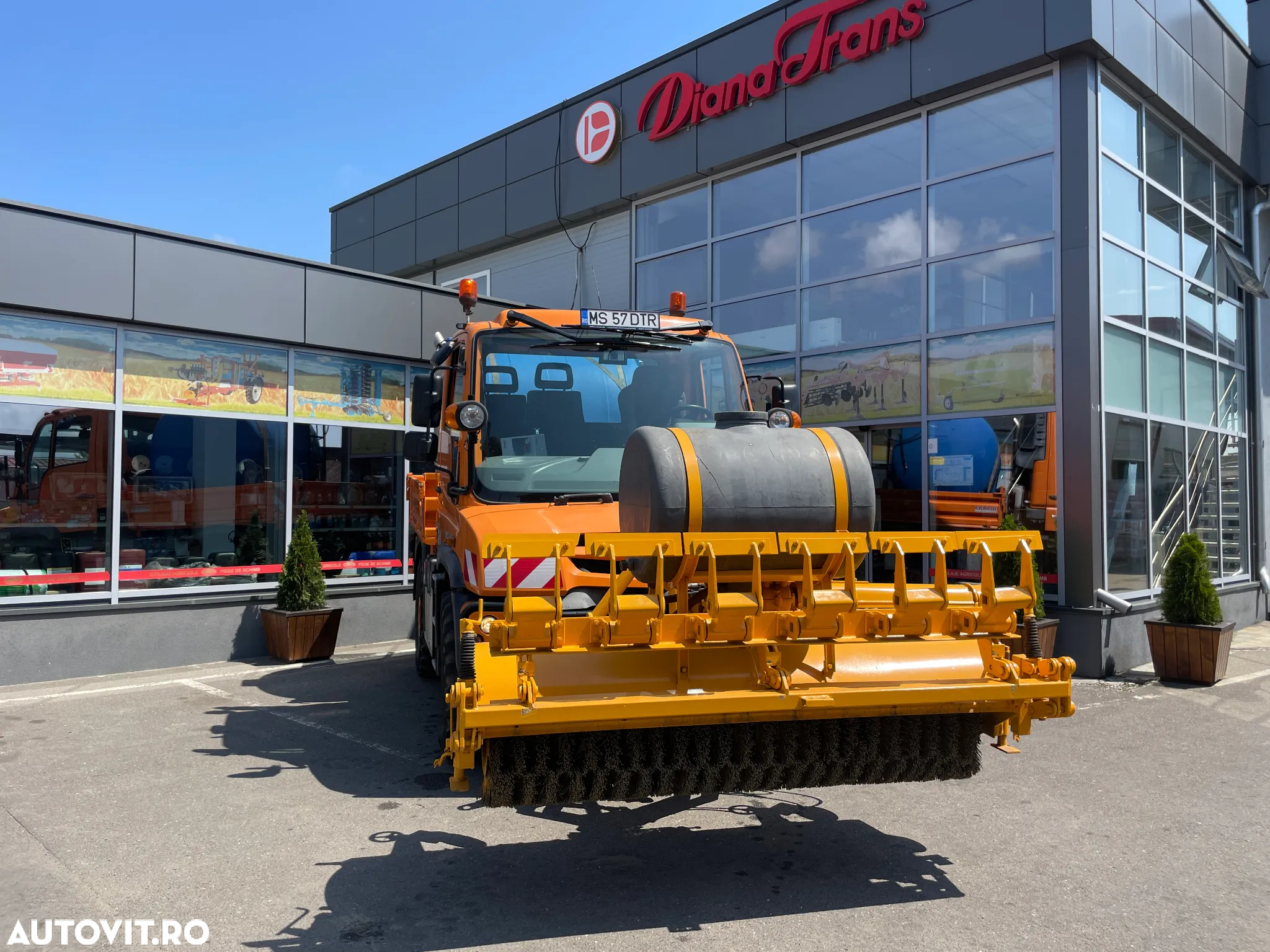Mercedes-Benz UNIMOG U218 - 16