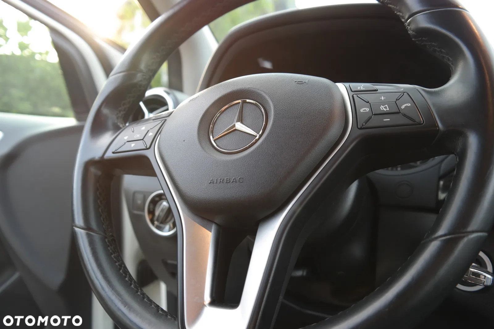 Mercedes-Benz Klasa B 180 Style - 19