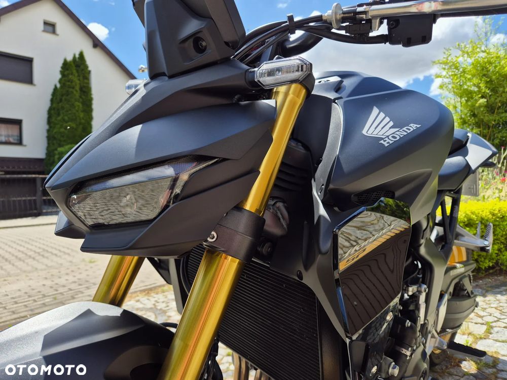 Honda CB - 18