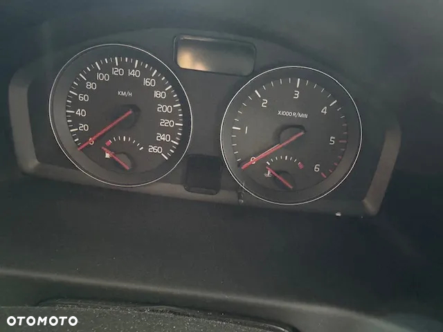 Volvo V50 1.6D DRIVe Start-Stop - 21