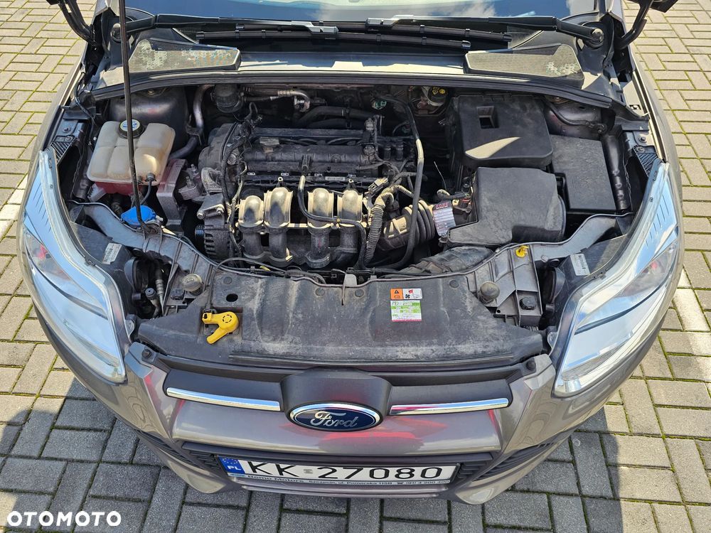 Ford Focus 1.6 Trend - 18