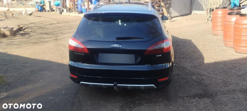 Ford Mondeo 2.0 TDCi Ghia - 24