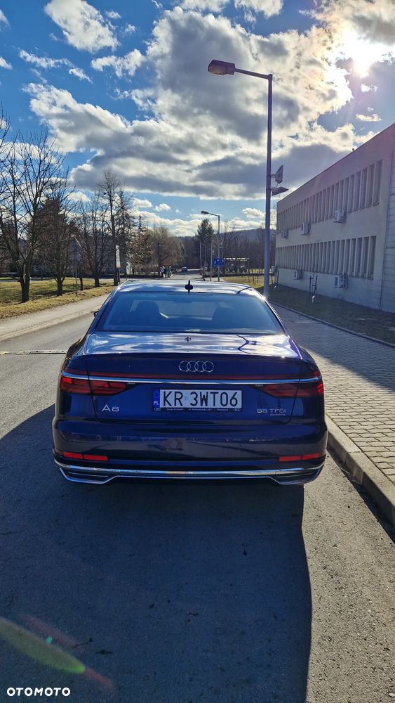 Audi A8 - 5
