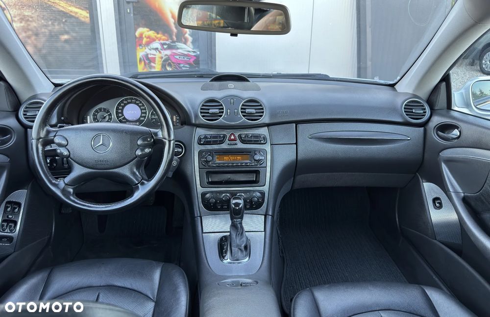 Mercedes-Benz CLK 320 Avantgarde - 28