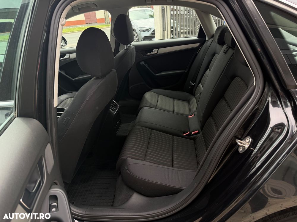 Audi A4 2.0 TDI DPF Ambition - 14