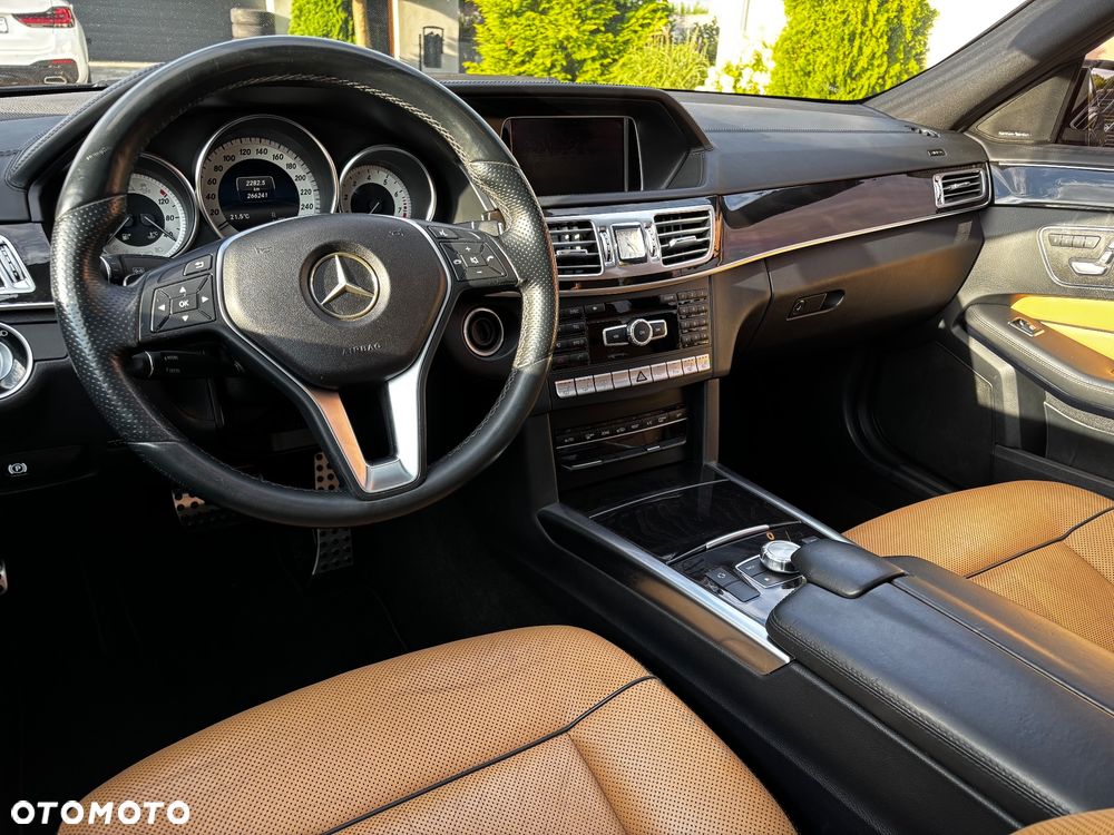 Mercedes-Benz Klasa E 500 4Matic 7G-TRONIC Avantgarde - 10