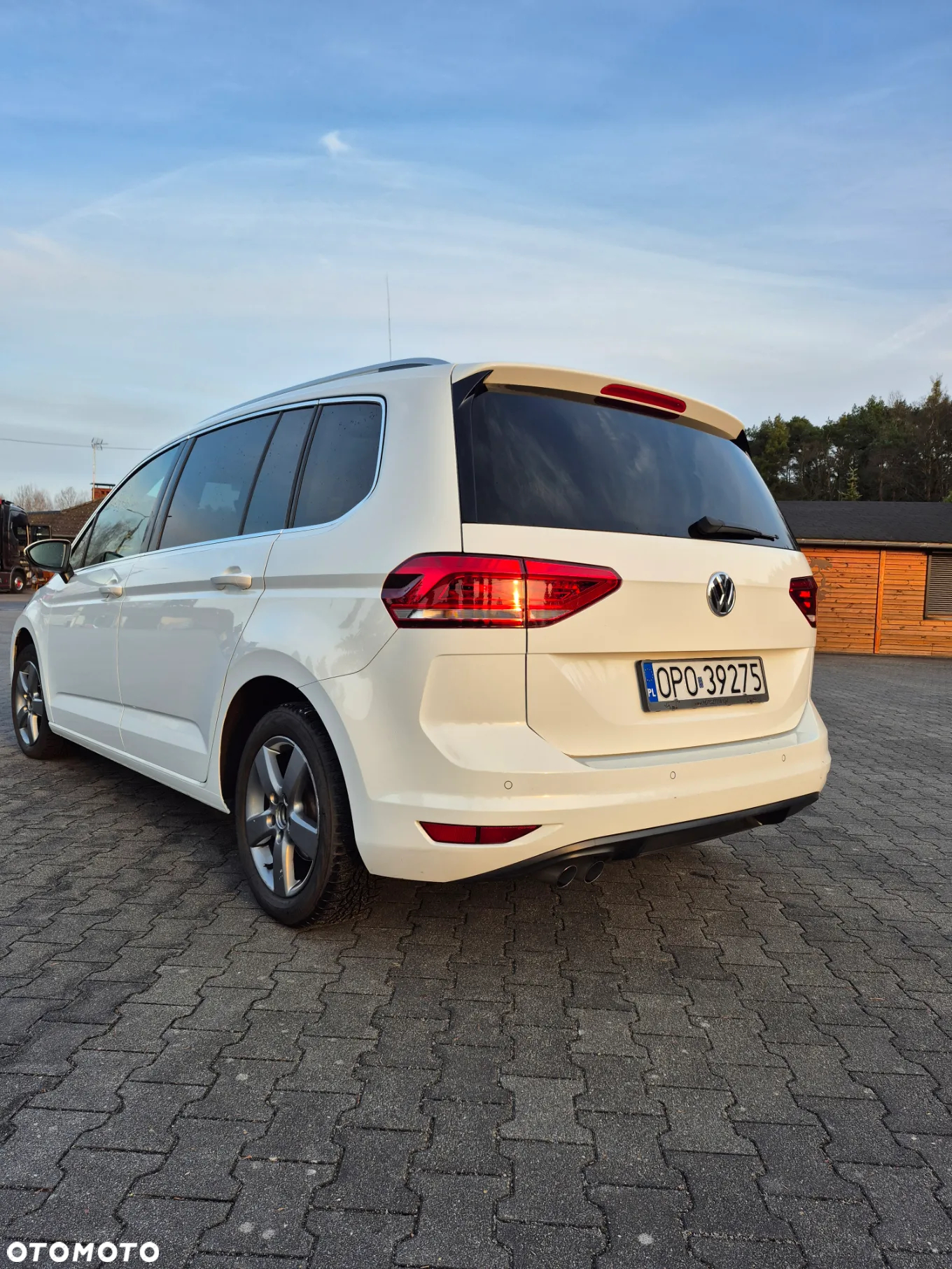 Volkswagen Touran - 23