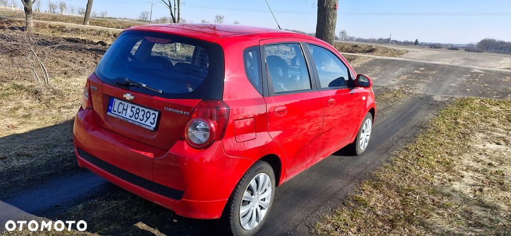 Chevrolet Aveo 1.4 16V LT - 6