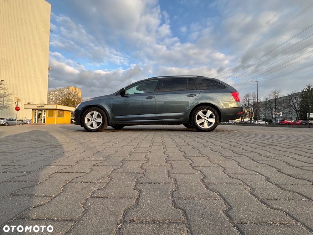 Skoda Octavia 2.0 TDI Drive DSG - 16