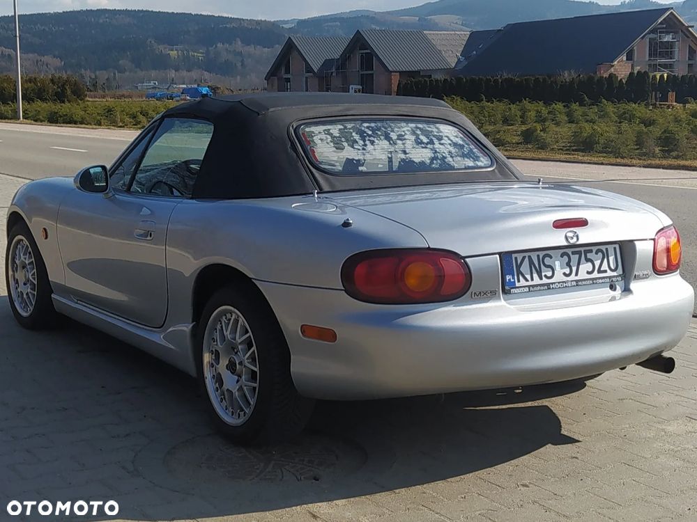 Mazda MX-5 1.6i 16V - 4