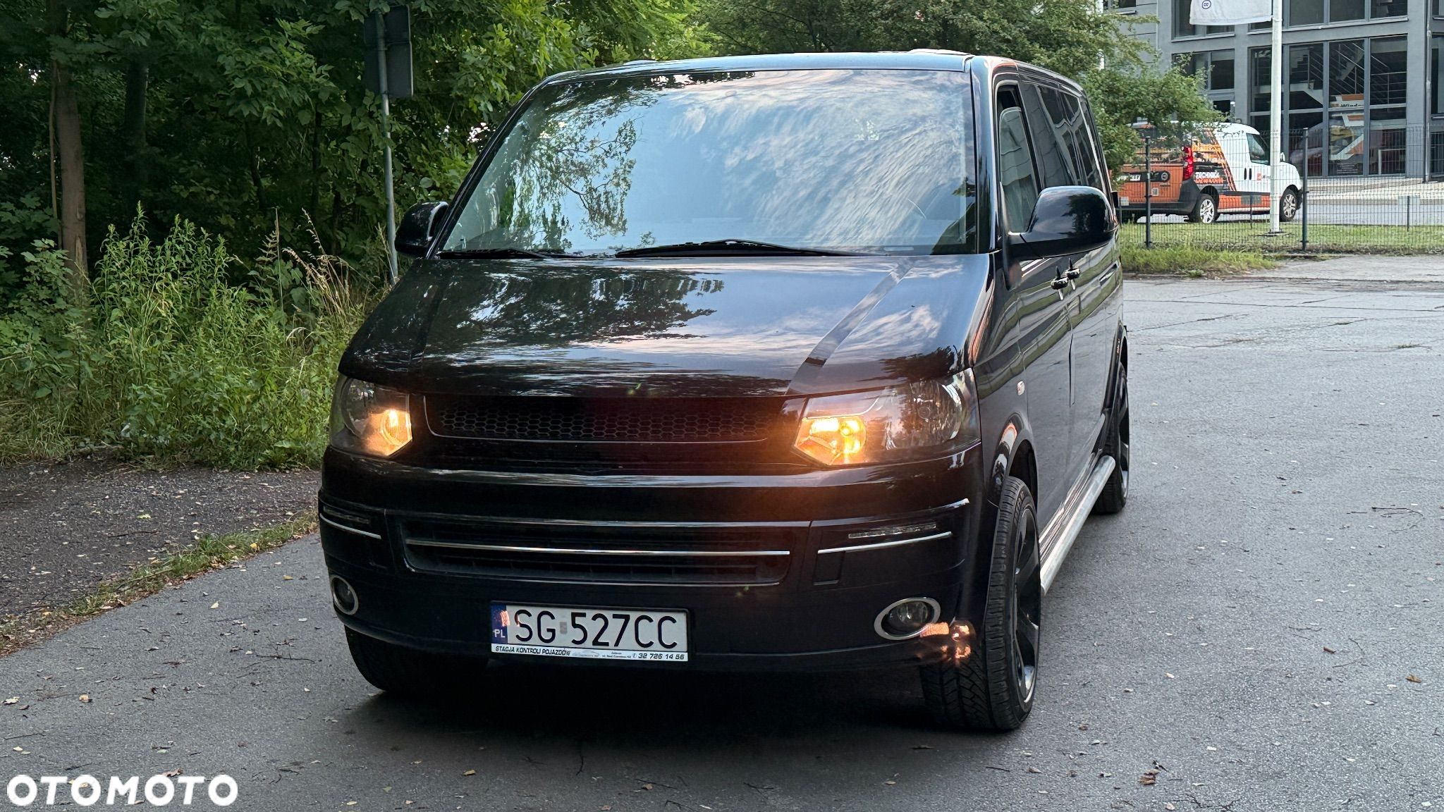 Volkswagen Transporter - 1