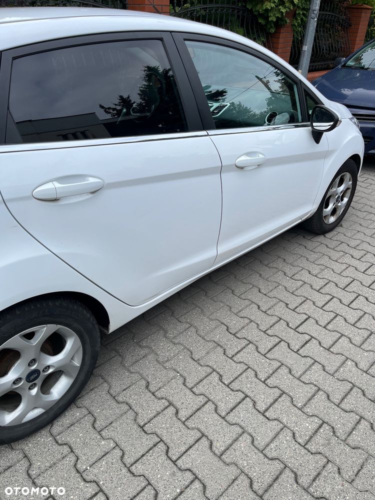 Ford Fiesta 1.4 Trend - 7