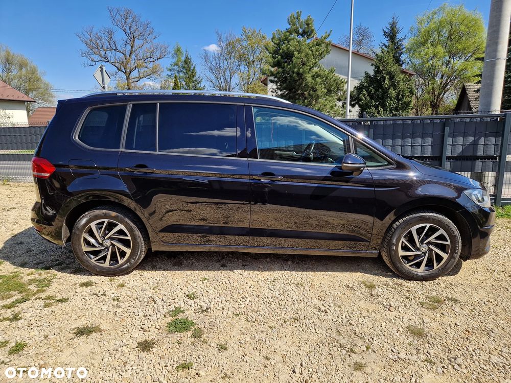Volkswagen Touran 1.6 TDI SCR DSG Join - 3