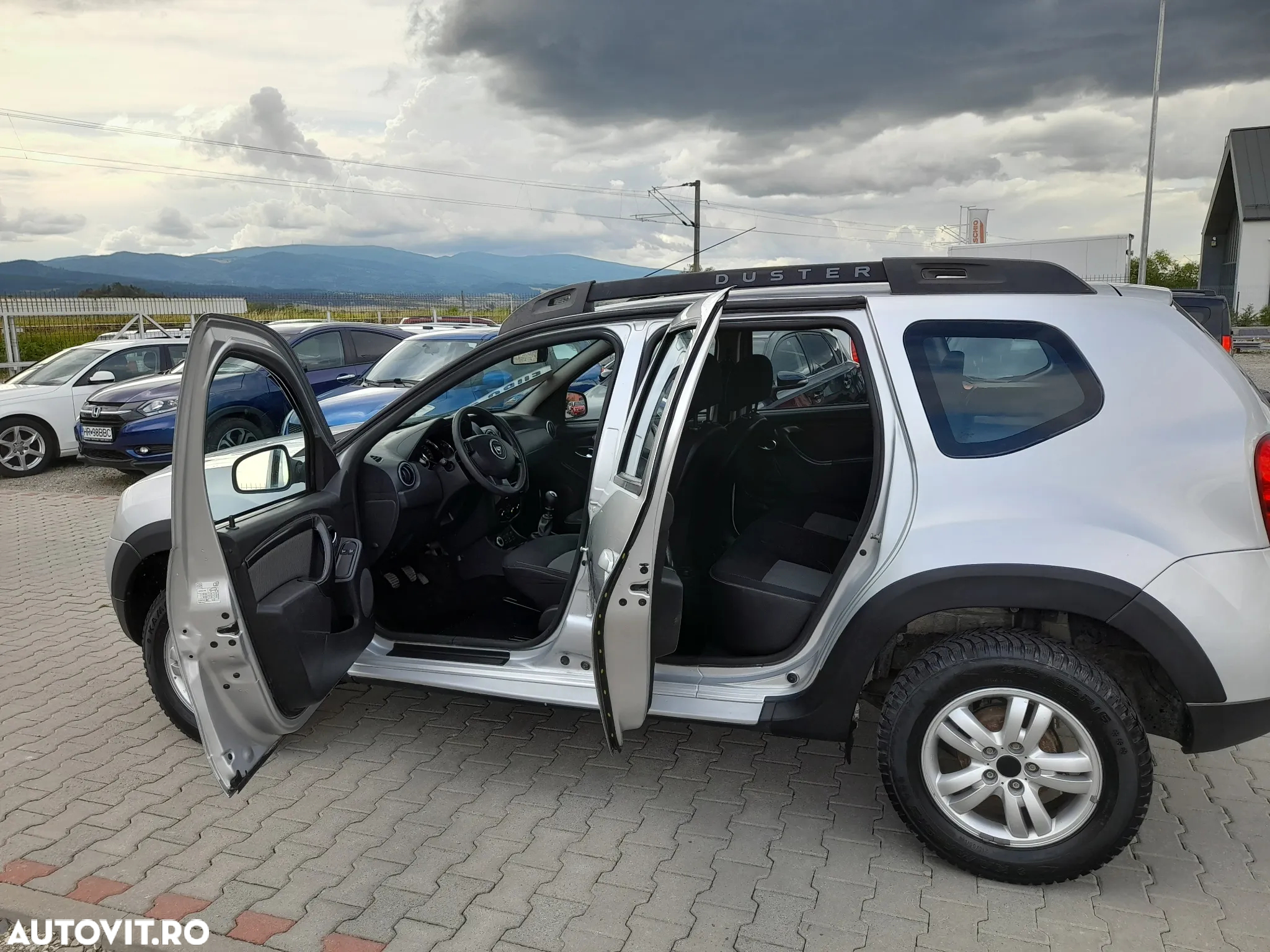 Dacia Duster TCe 125 4x4 Prestige - 8
