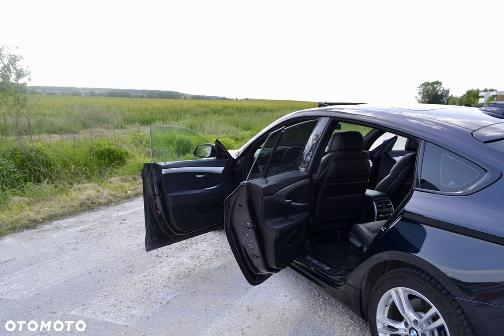 BMW 5GT 535d xDrive - 28