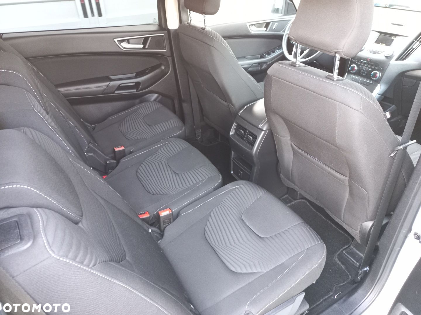 Ford S-Max 1.5 EcoBoost Trend - 13