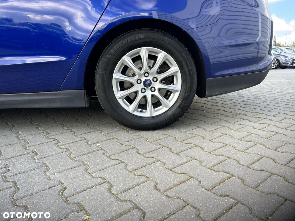 Ford Mondeo - 28