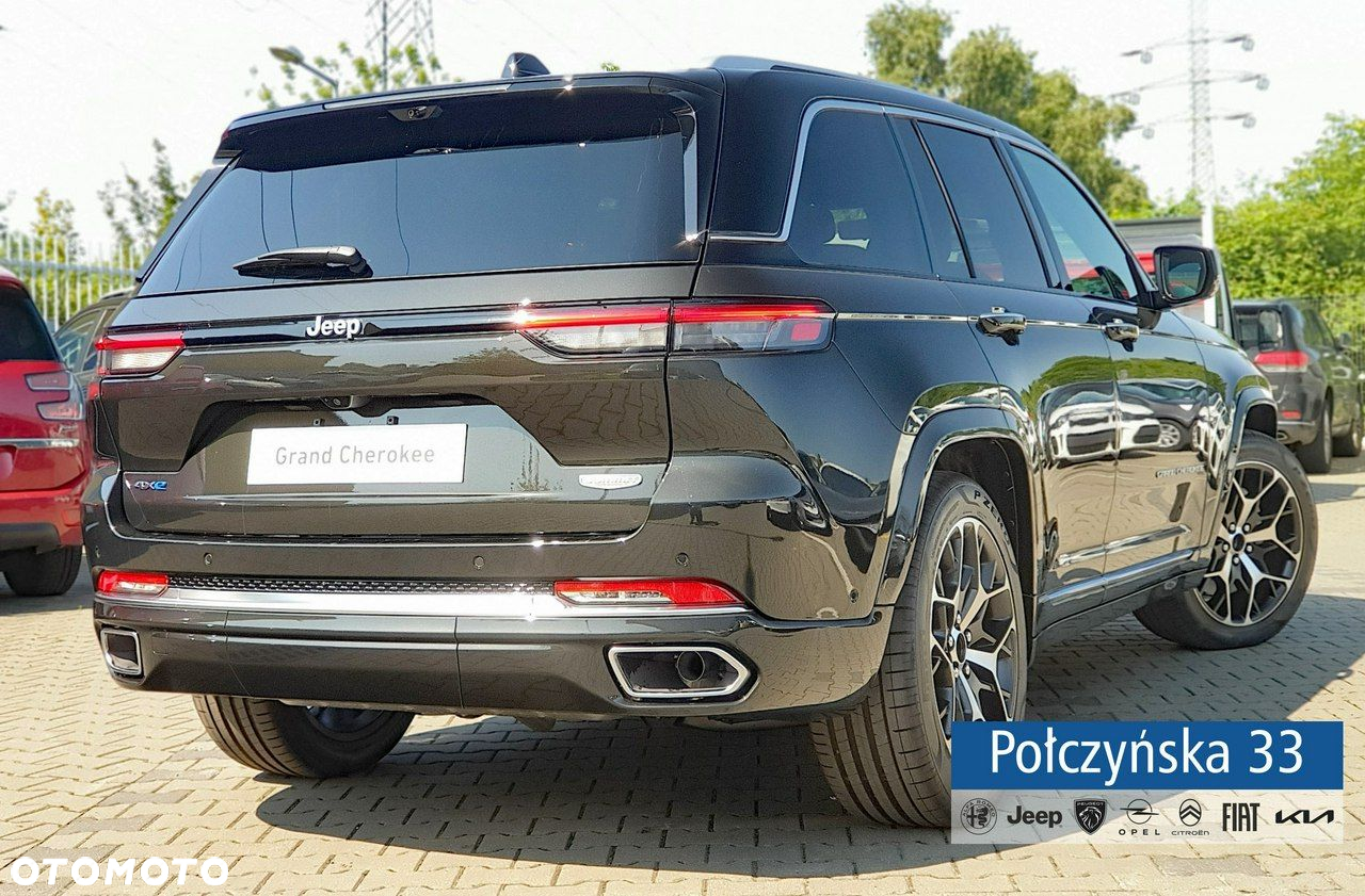 Jeep Grand Cherokee - 8