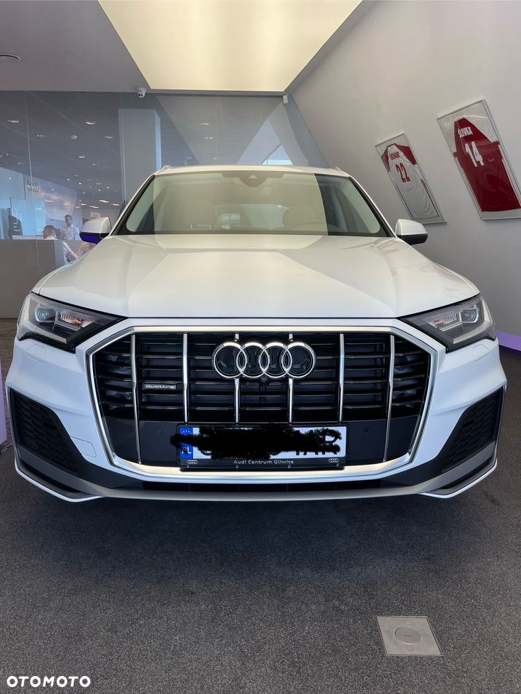 Audi Q7 - 7