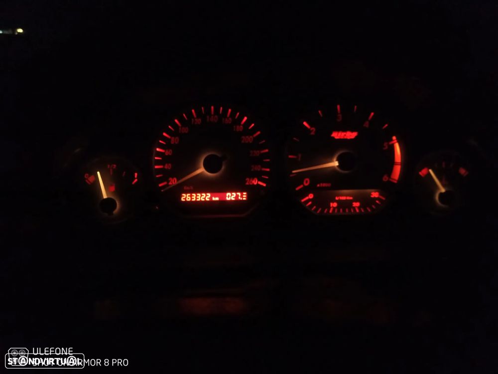 BMW 325 tds Touring - 12