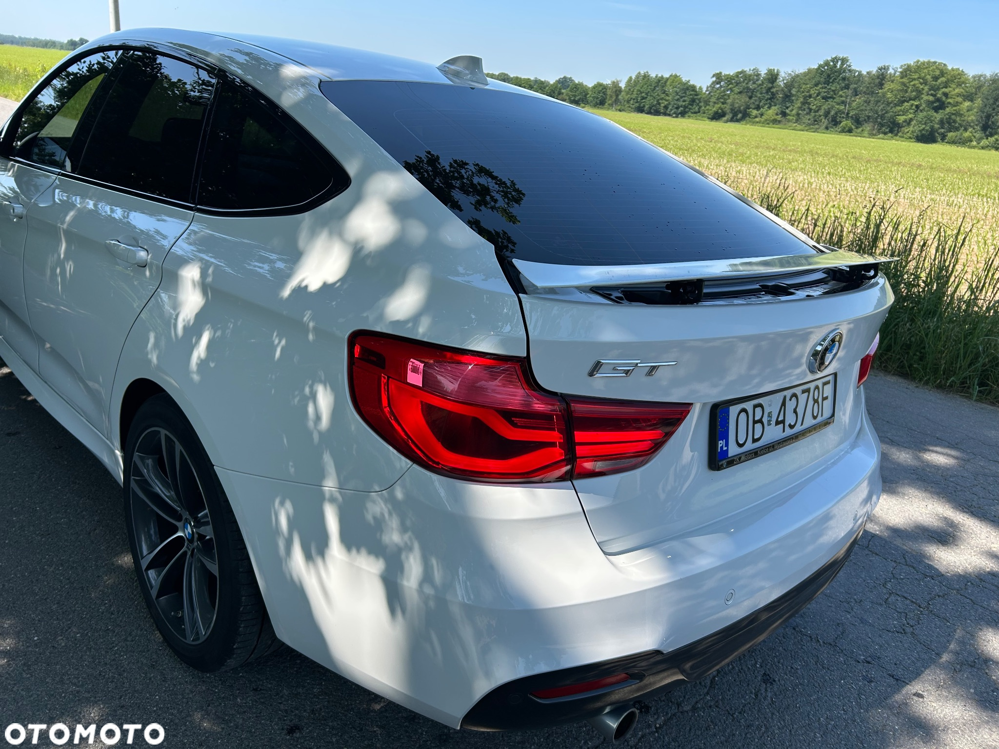 BMW 3GT 318d M Sport - 14
