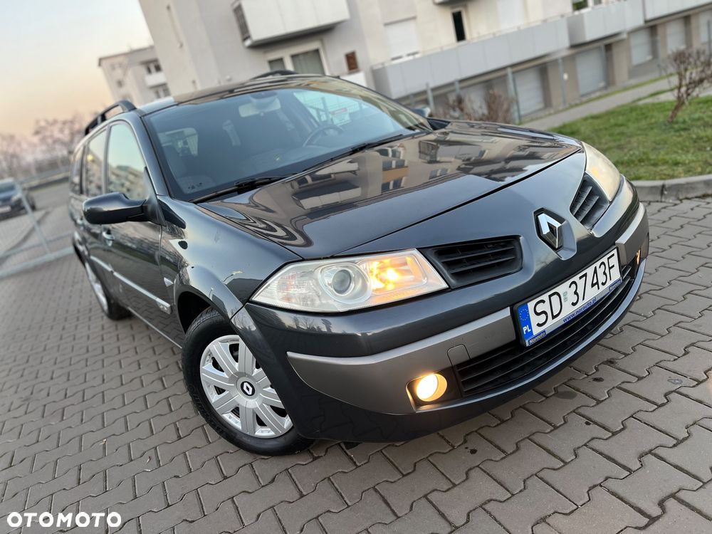 Renault Megane 1.6 Dynamique - 17
