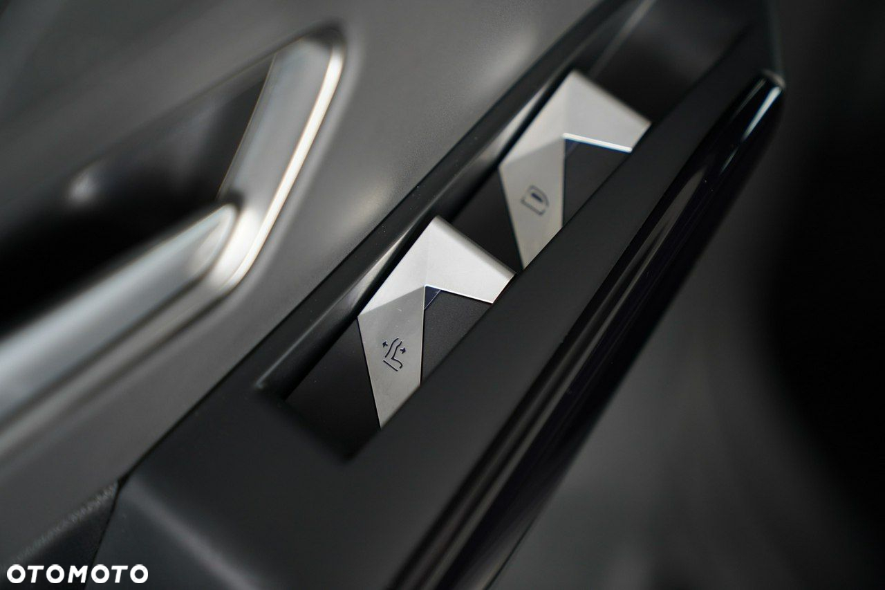 DS Automobiles DS 7 Crossback - 21