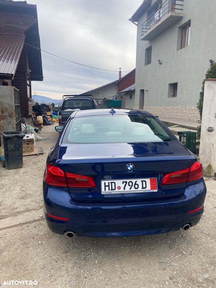 BMW Seria 5 520d Aut. Sport Line - 4