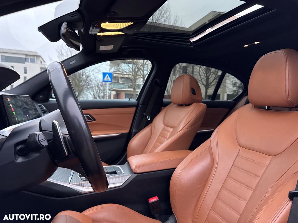 BMW Seria 3 330i AT - 20