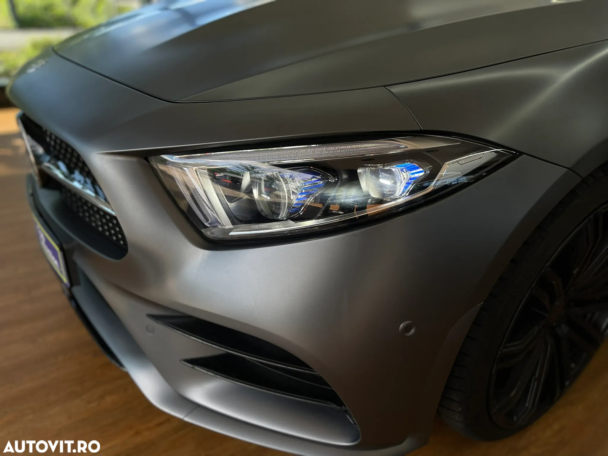 Mercedes-Benz CLS 400 d 4Matic 9G-TRONIC AMG Line - 32