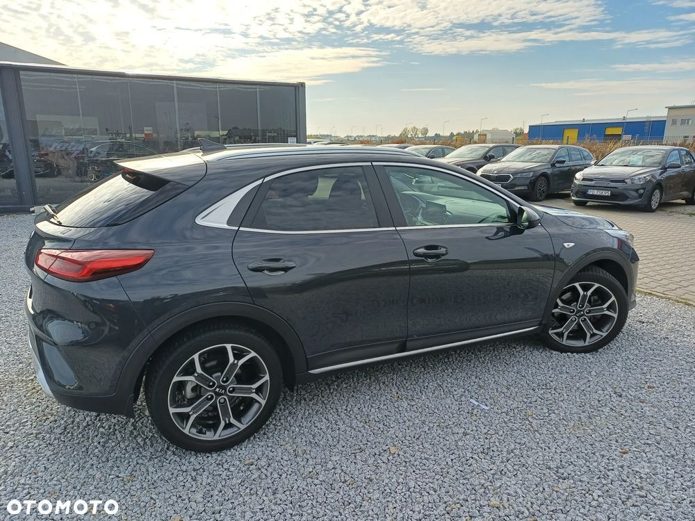 Kia XCeed 1.5 T-GDI M - 9