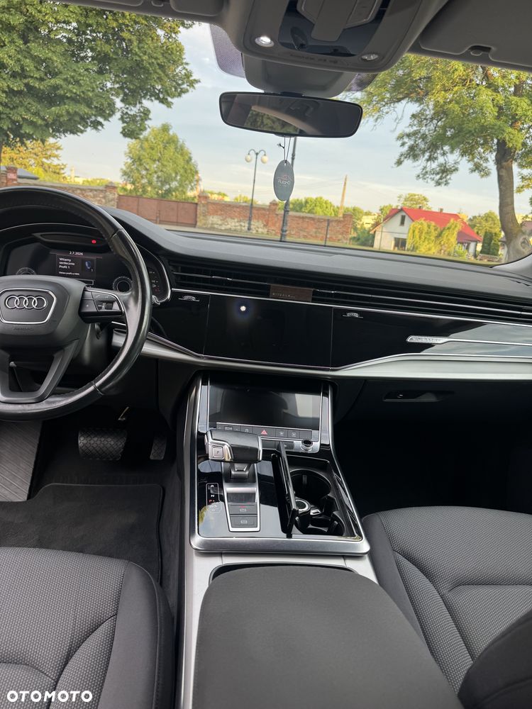 Audi Q8 - 15