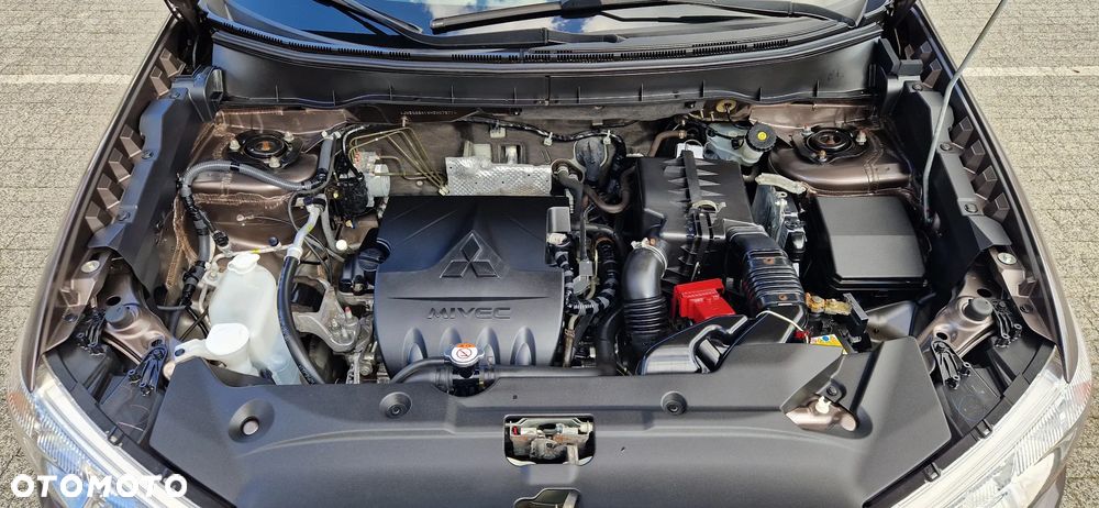 Mitsubishi ASX - 12