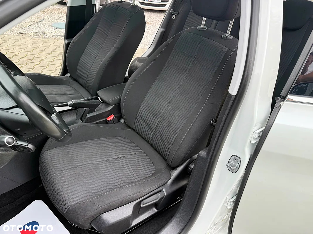 Peugeot 308 1.6 BlueHDi Allure S&S - 32