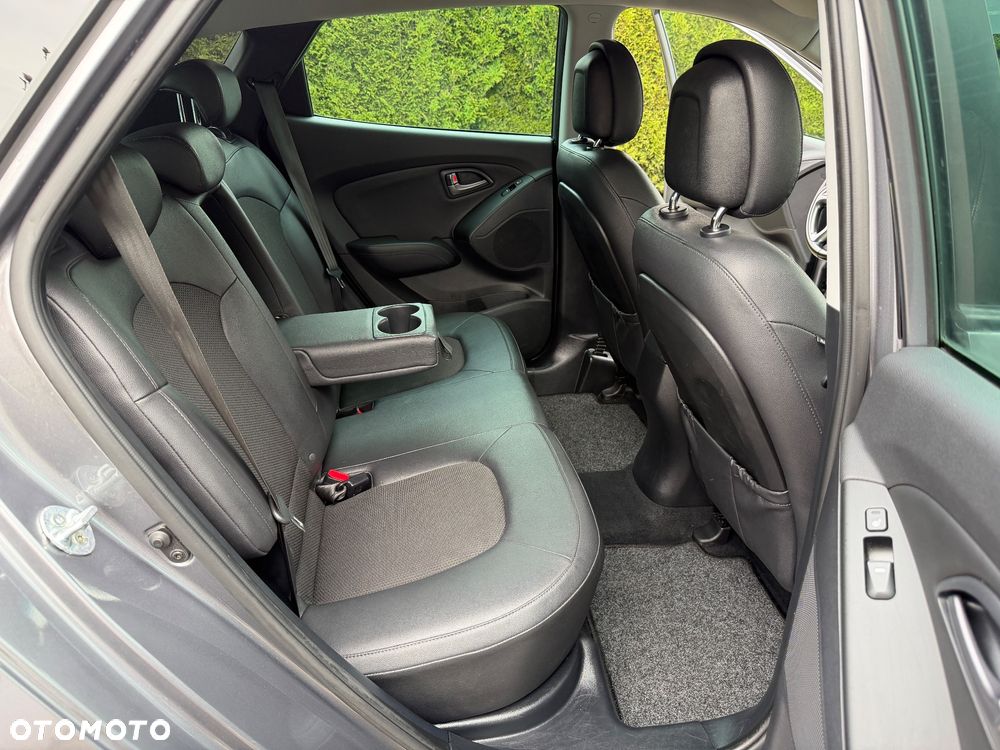 Hyundai ix35 blue 1.6 2WD Finale Gold - 24