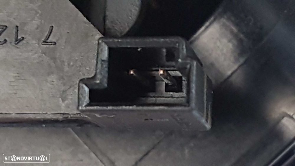 PUXADORA EXTERIRO DA MALA BMW SERIE 1 LIM. (F20/F21) 116D - 5