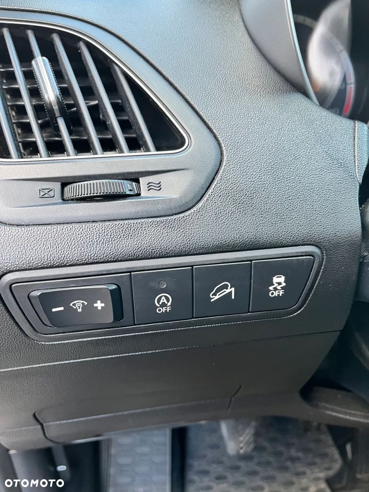 Hyundai ix35 1.6 2WD blue Style - 19