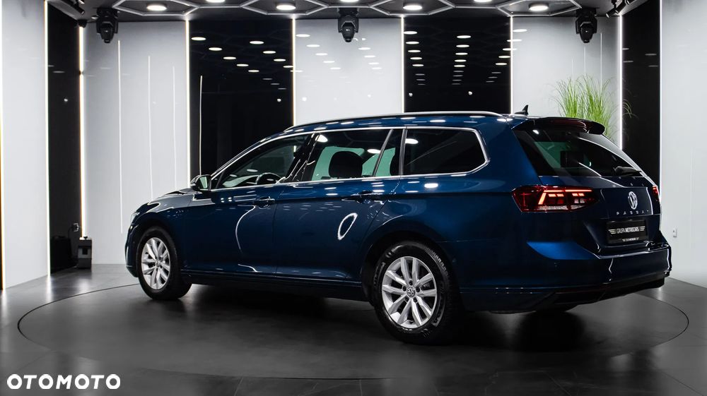 Volkswagen Passat Variant 1.5 TSI EVO Business - 5