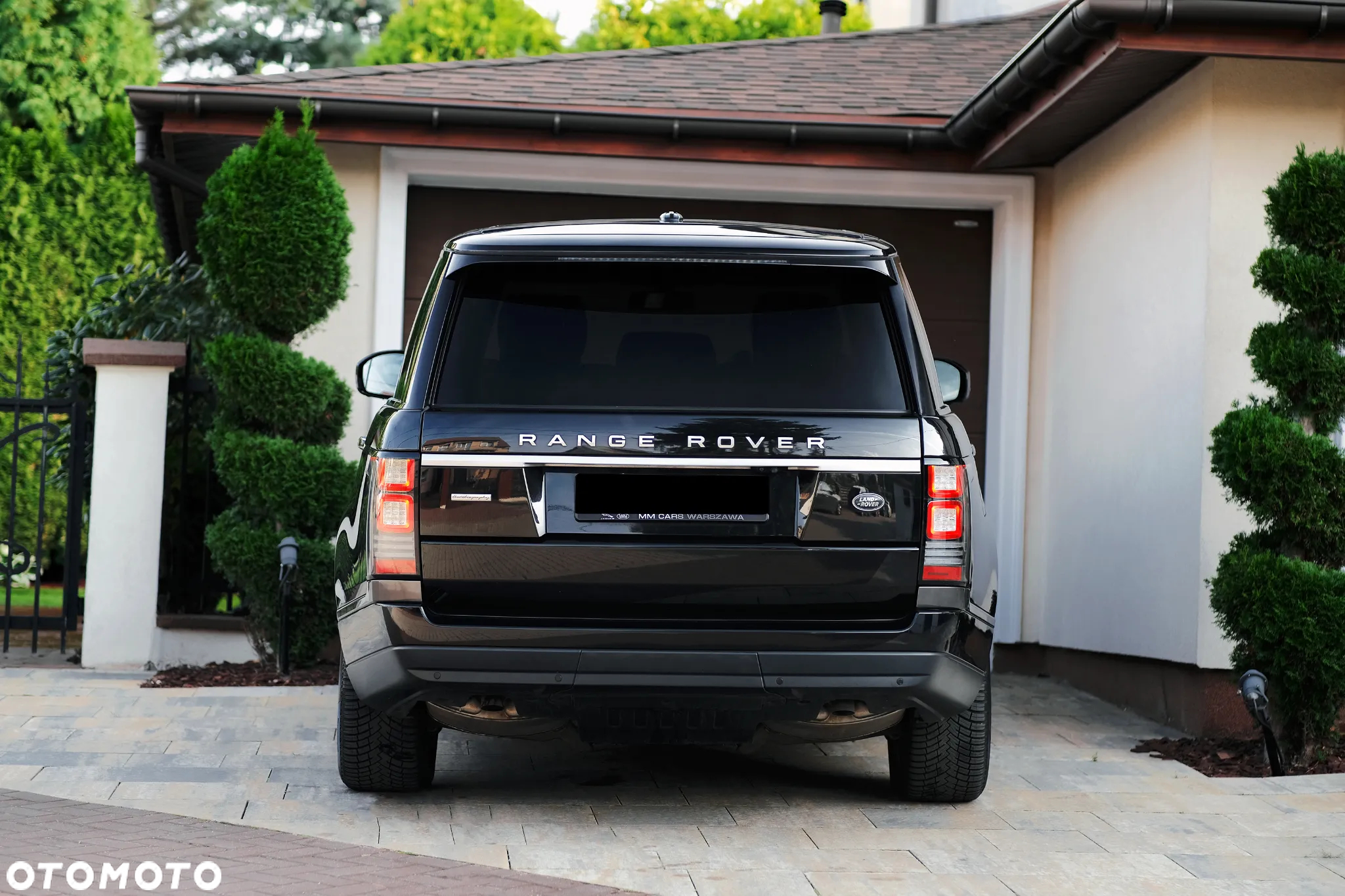 Land Rover Range Rover 4.4SD V8 AB Black - 11