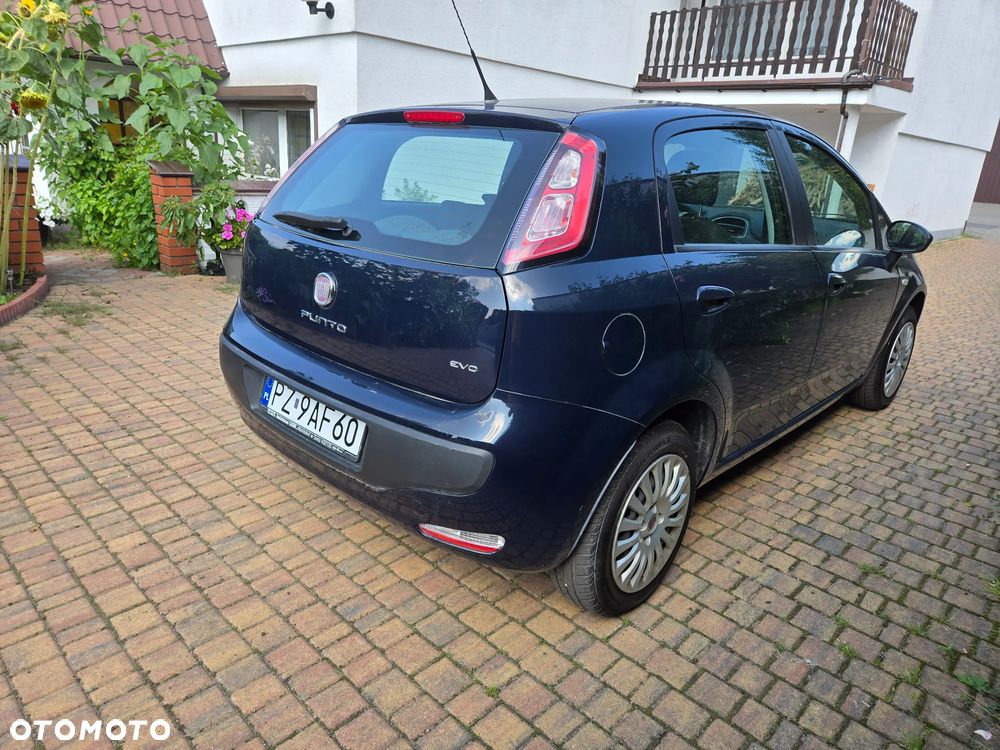 Fiat Punto Evo 1.4 8V Active Dualogic - 11