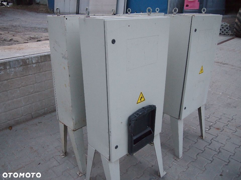 Rozdzielnia elektryczna budowlana ERB - 8