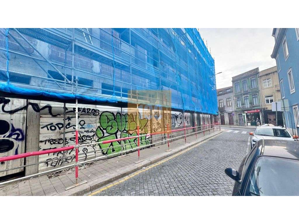 T1+1novo na Baixa do Porto - Grande imagem: 4/30