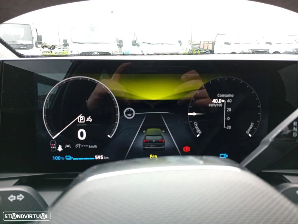 Mitsubishi Eclipse Cross 87 kWh Intense - 13