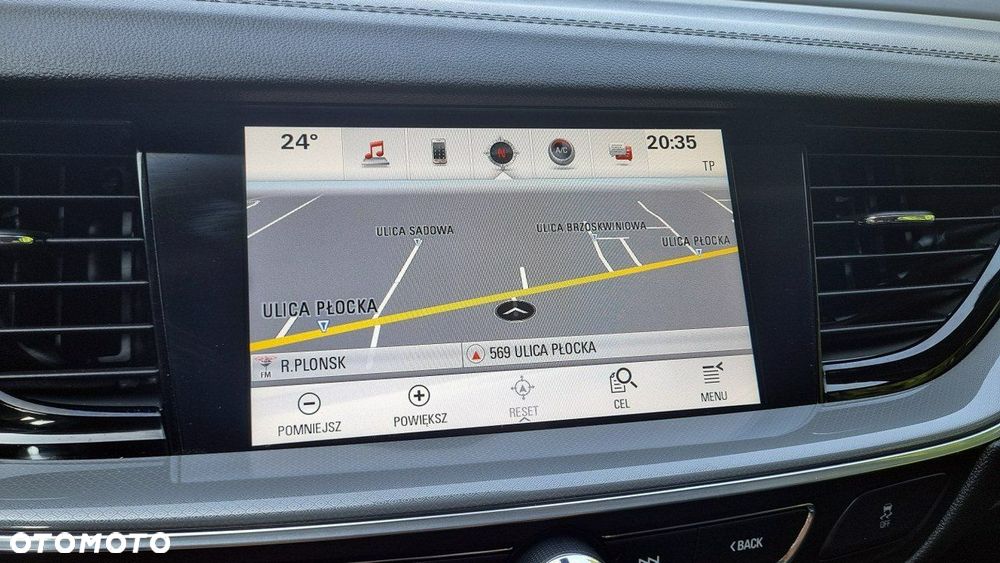 Opel Insignia - 17