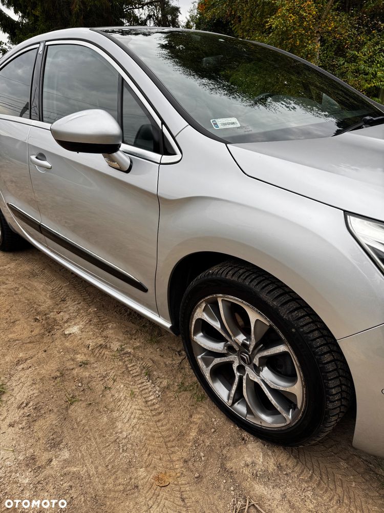 Citroën DS4 2.0 HDi SportChic - 30