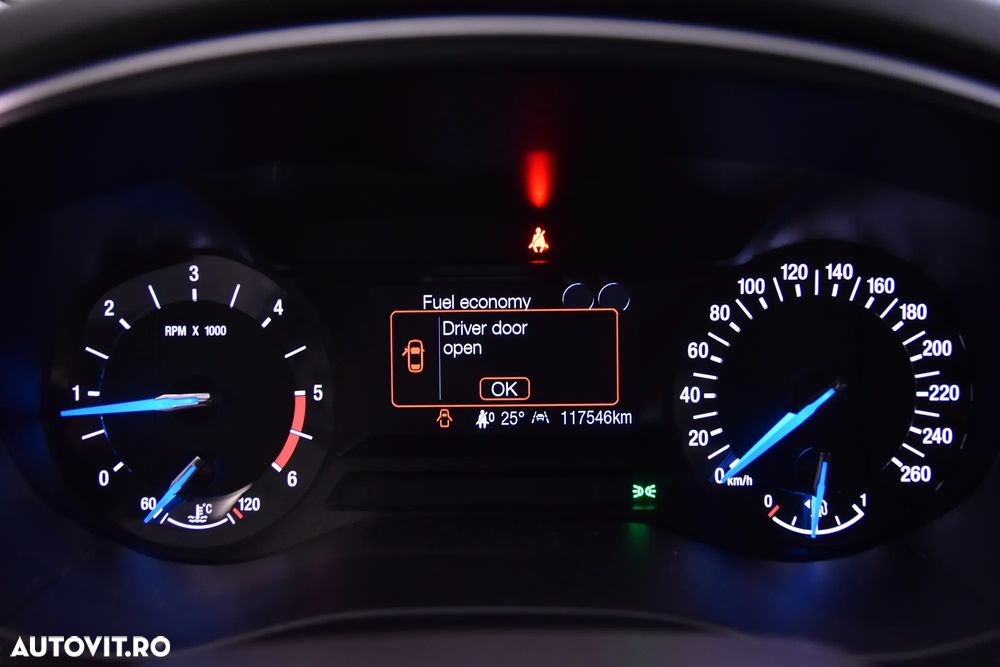 Ford Mondeo - 10
