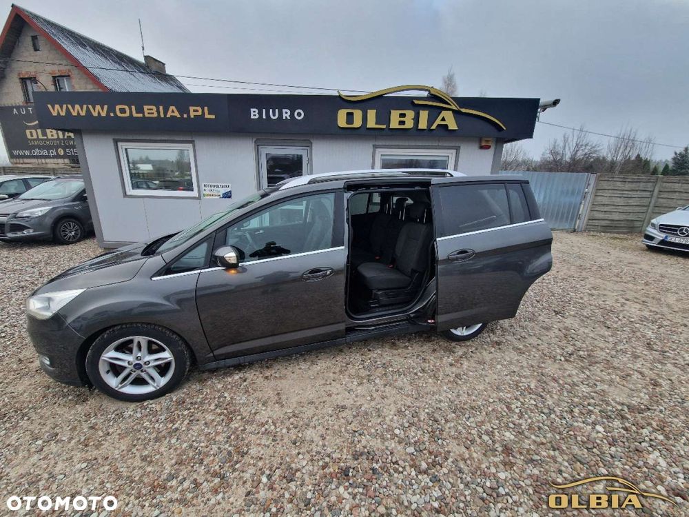 Ford Grand C-MAX - 22