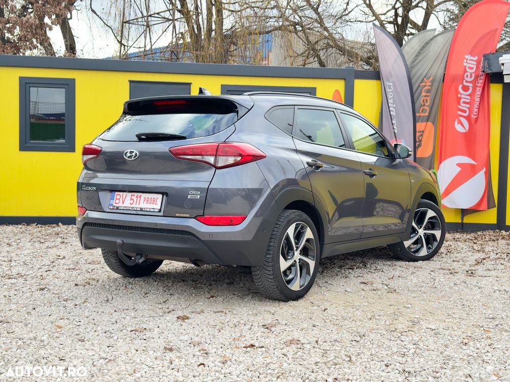 Hyundai Tucson 2.0 CRDI 4WD Automatik Premium - 4