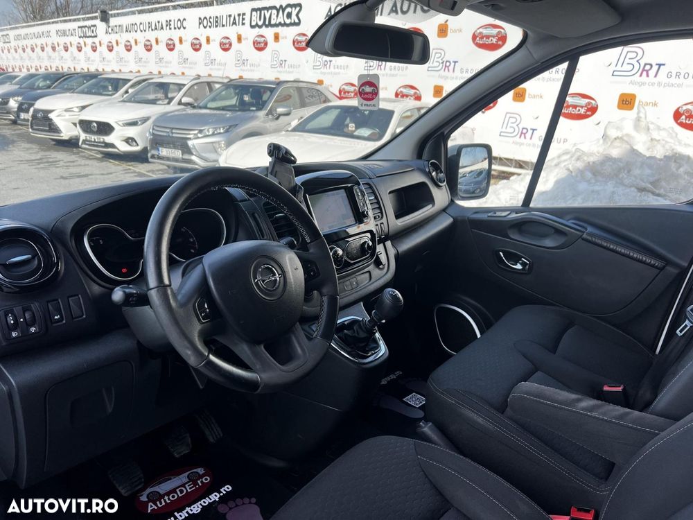 Opel vivaro - 5